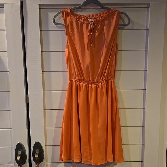LC Lauren Conrad Dresses & Skirts - Peach Summer Sleeveless Dress